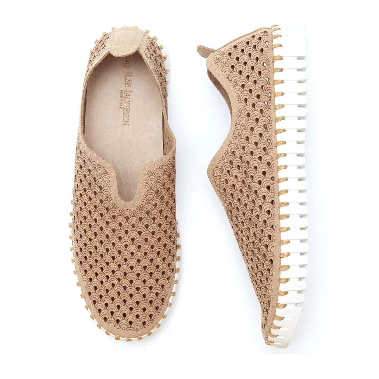 ILSE JACOBSEN Women's Tulip Light Weight Slip On Sneaker Latte