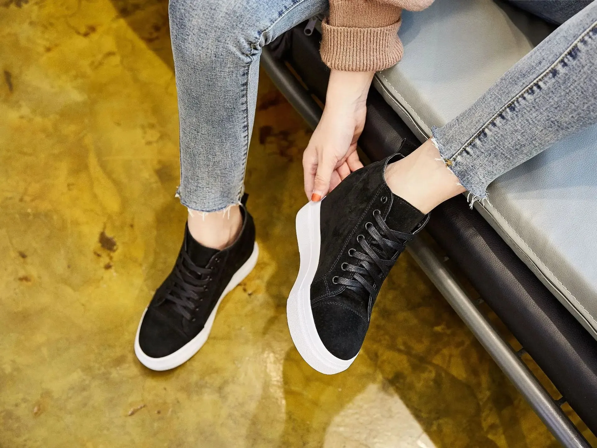 Joskaa 2024 New Cute New Black Platform Sneakers