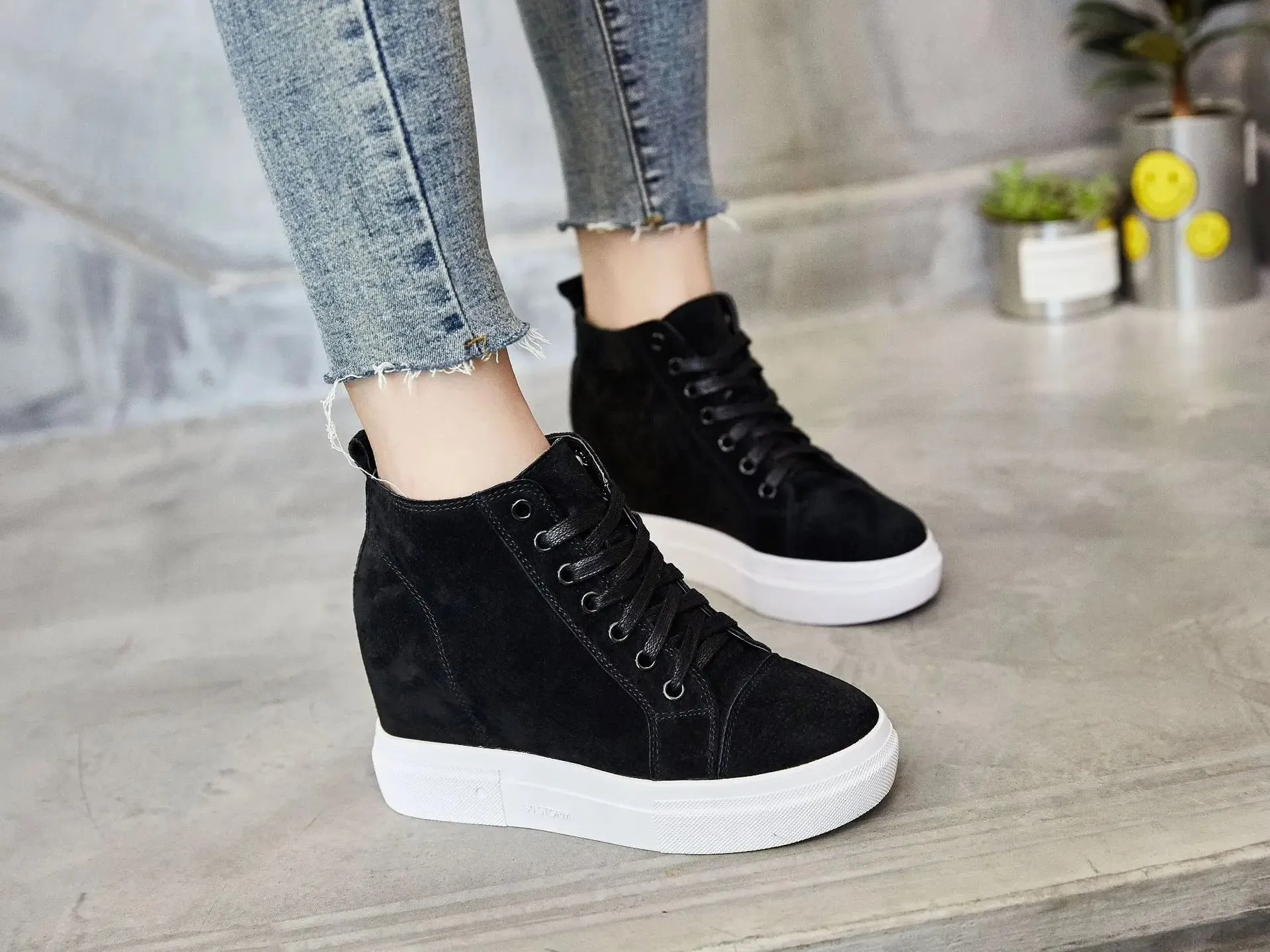 Joskaa 2024 New Cute New Black Platform Sneakers