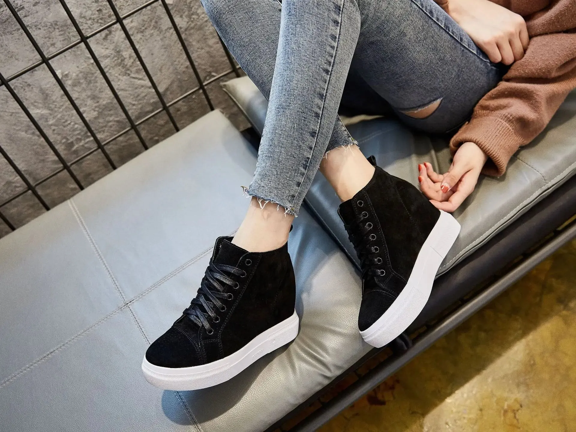 Joskaa 2024 New Cute New Black Platform Sneakers