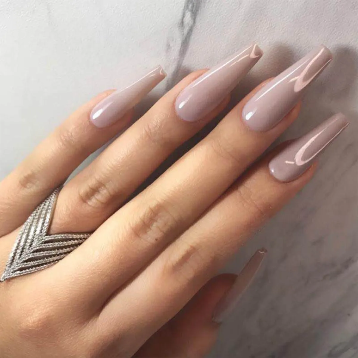 Nails To Wear