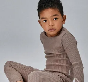THE EASY WEAR SET